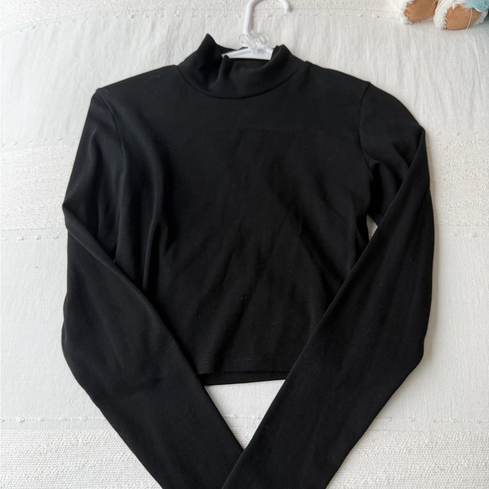 Zara Black Long Sleeve Crop Top
